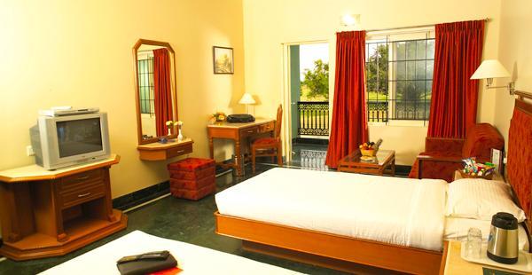 Eagleton - The Golf Resort Bidadi Exterior photo