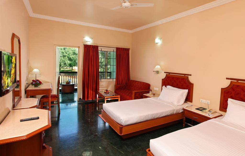 Eagleton - The Golf Resort Bidadi Room photo
